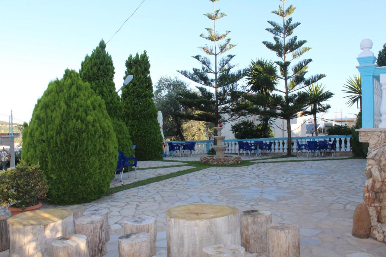 Hotel Esmeralda & Restaurant 2*