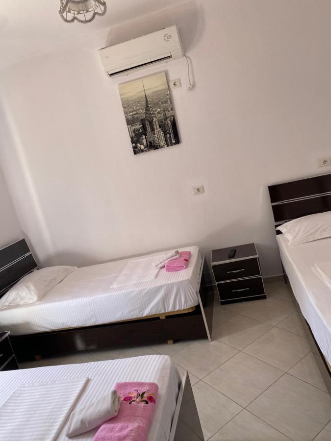 Hotel Esmeralda & Restaurant Ksamil