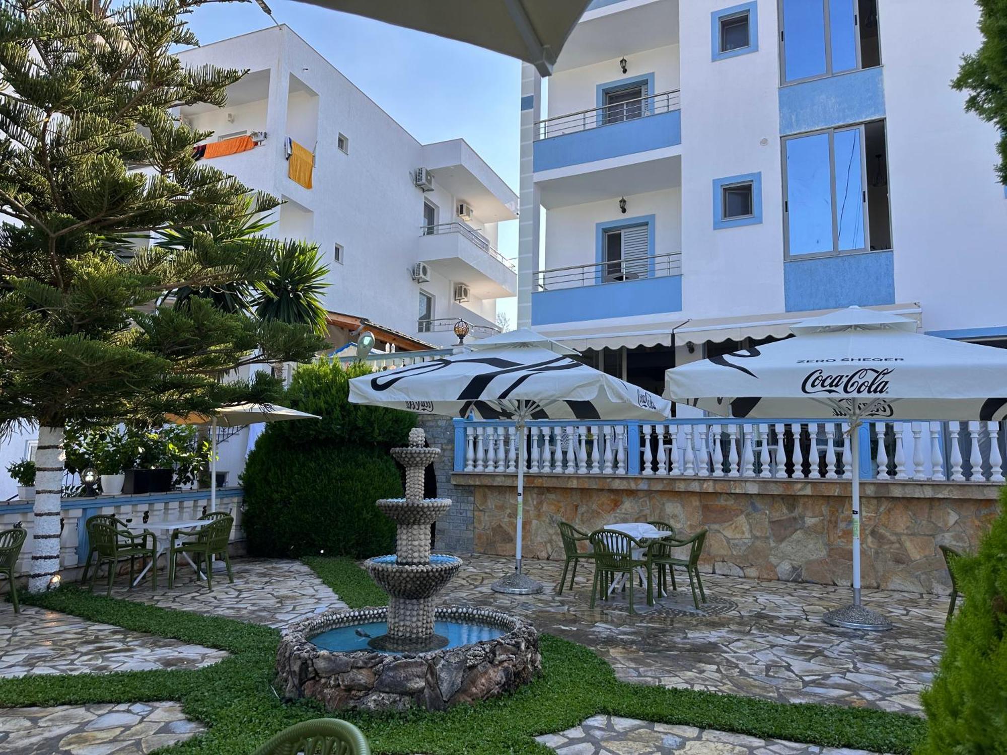 Hotel Esmeralda & Restaurant Ksamil